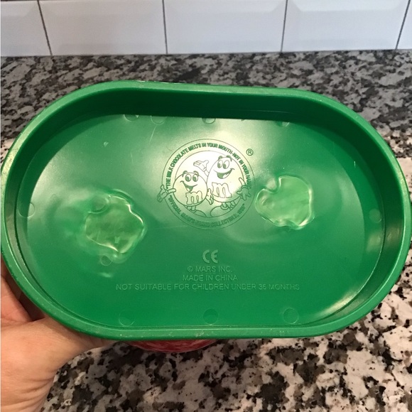 Limited Edition M & M Football Candy Dispenser Vintage - Picture 6 of 6